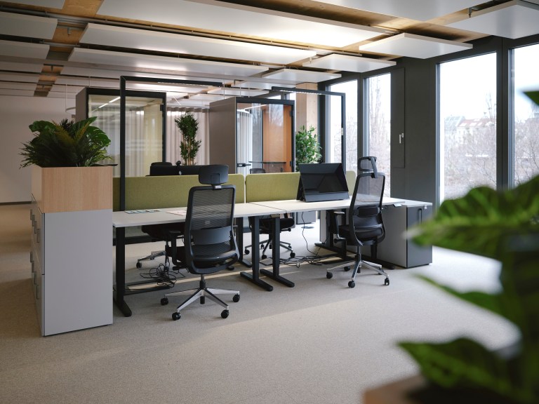 Image of a modern open office.