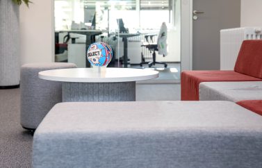 Image of a modern lounge room.