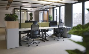 Image of a modern open office.